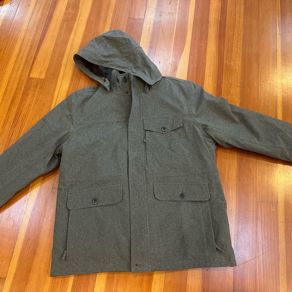 Men’s LL Bean Winter Jacket 3 in 1, Size Large (like new)